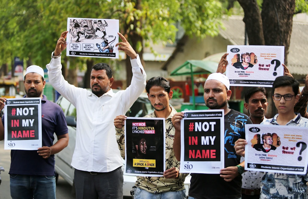 Indians protest in Ahmedabad, India, on June 26, 2019, against the lynching of Muslim man Tabrez Ansari by Hindu cow vigilantes. (REUTERS/Amit Dave/File Photo)
