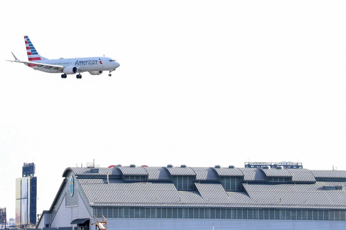 Report of odor in cabin diverts London-bound plane to Boston
