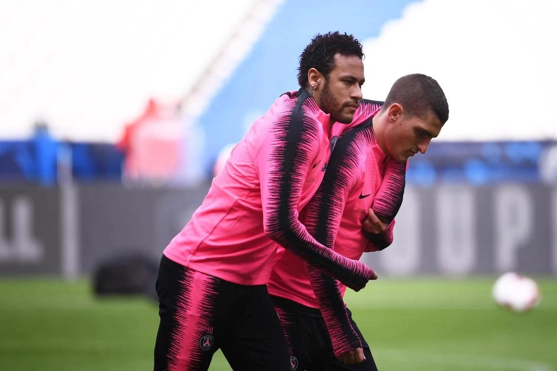In this April 26, 2019 photo Paris Saint-Germain’s Brazilian forward Neymar (L) and Paris Saint-Germain’s Italian midfielder Marco Verratti attend a training session at the Stade de France, in Saint-Denis, near Paris. (AFP)