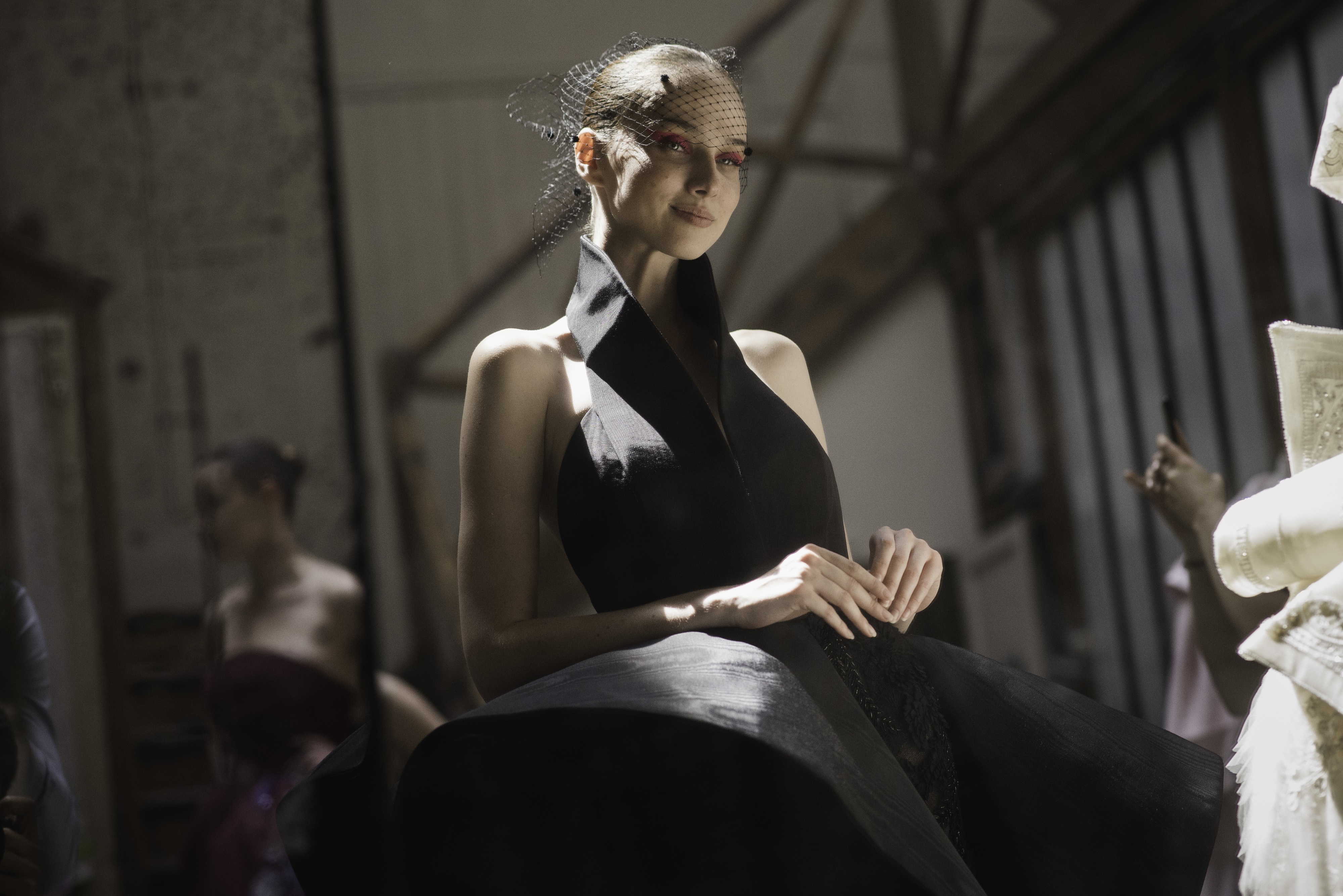 Sculpted silhouettes