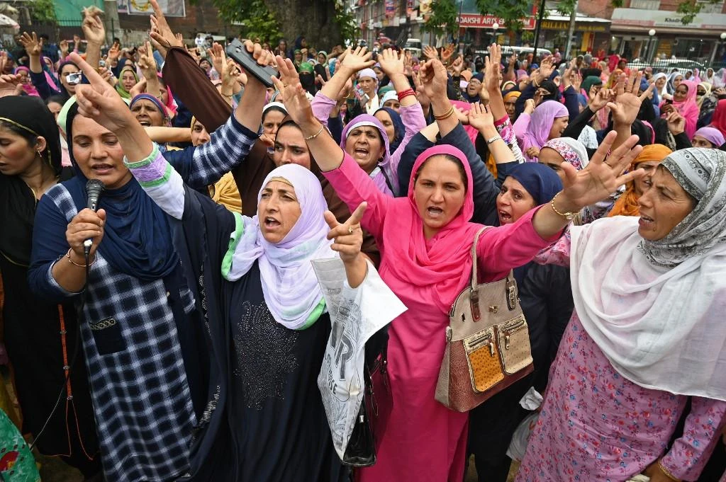 Anti-India protests broke in Sprinagar after clashes between army and militants broke out. (File/AFP)