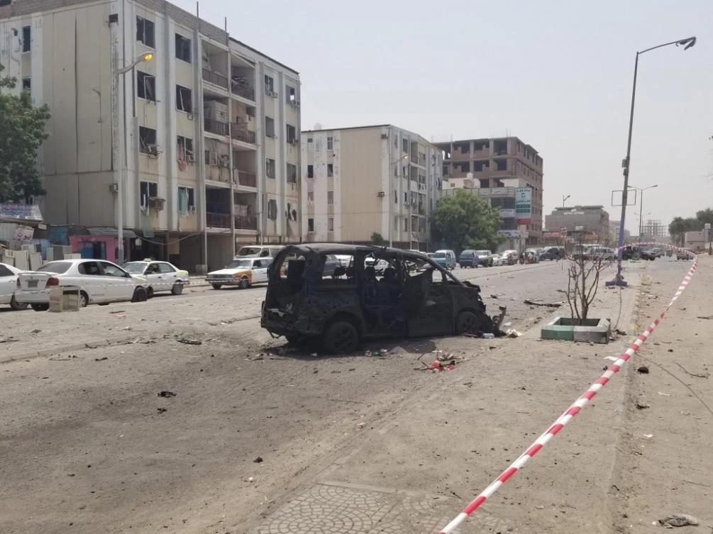 The explosion happened in Omar Al-Mokhtar neighborhood in Aden, during a morning police roll-call. (File/AFP)