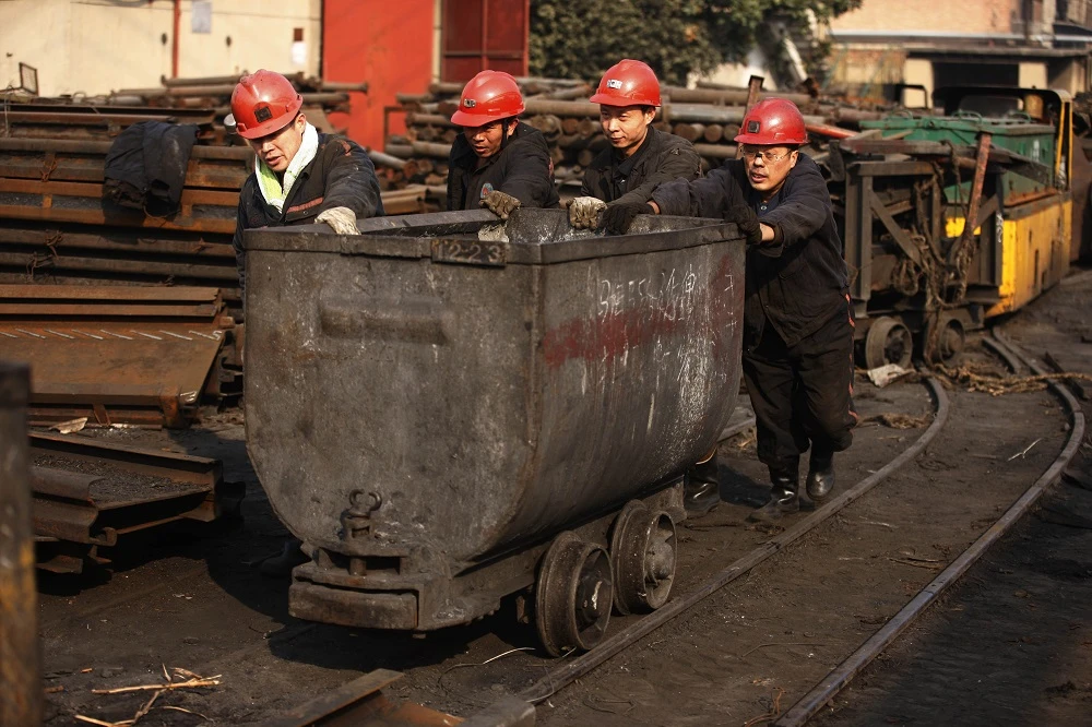 China coal mine approvals surge despite climate pledges