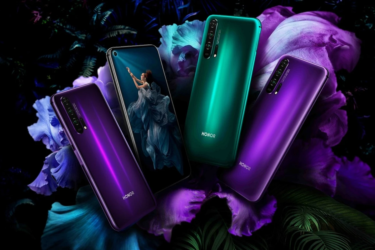 The HONOR 20 PRO is available in attractive Phantom Black and Phantom Blue colors and kicks off its pre-order sale from July 31 and official sales from Aug. 6 across all channels for SR 1,999. (Supplied)