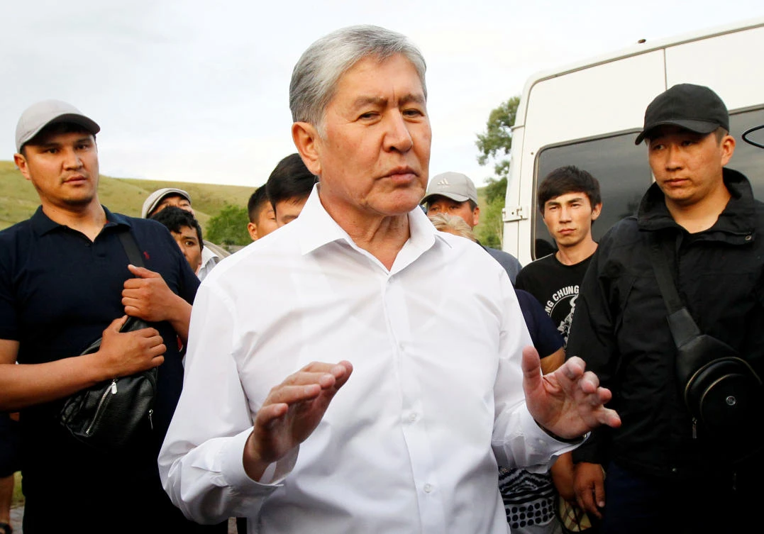 Kyrgyz officer dies as ex-leader resists detention