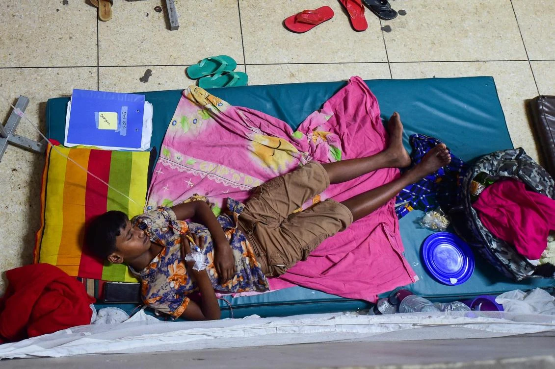 ‘We are scared’: Deadly dengue outbreak overwhelms Bangladesh