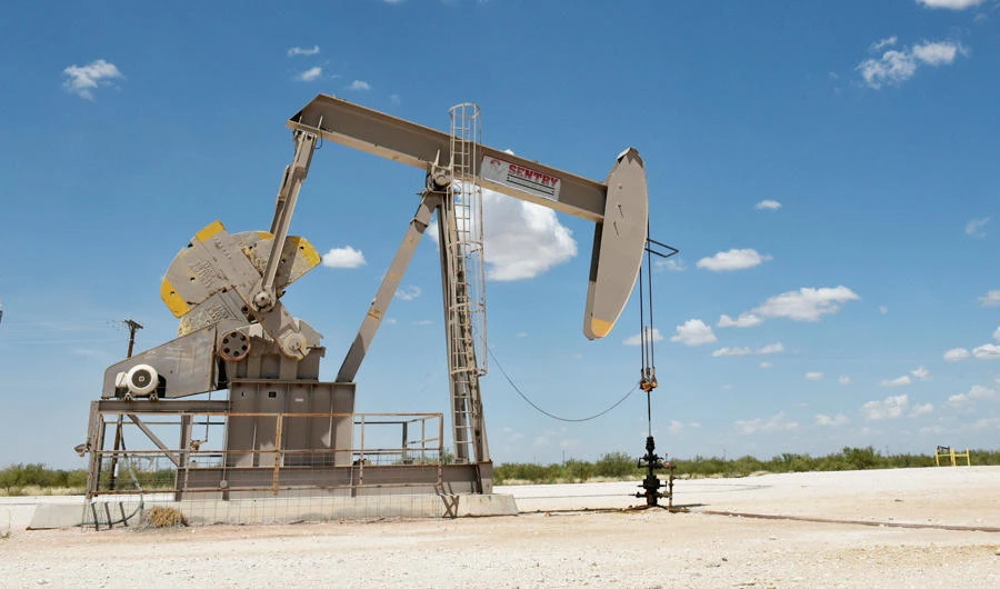A pump jack operates in the Permian Basin oil production area near Wink, Texas U.S. August 22, 2018. (REUTERS)