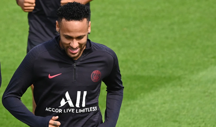 Paris Saint-Germain's Brazilian forward Neymar attends a training session. (AFP)