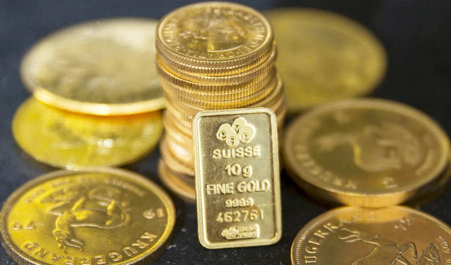 Spot gold was up 1 percent at $1,525.99 per ounce hit a high of $1,534.31 — its highest level since April 2013. (REUTERS)