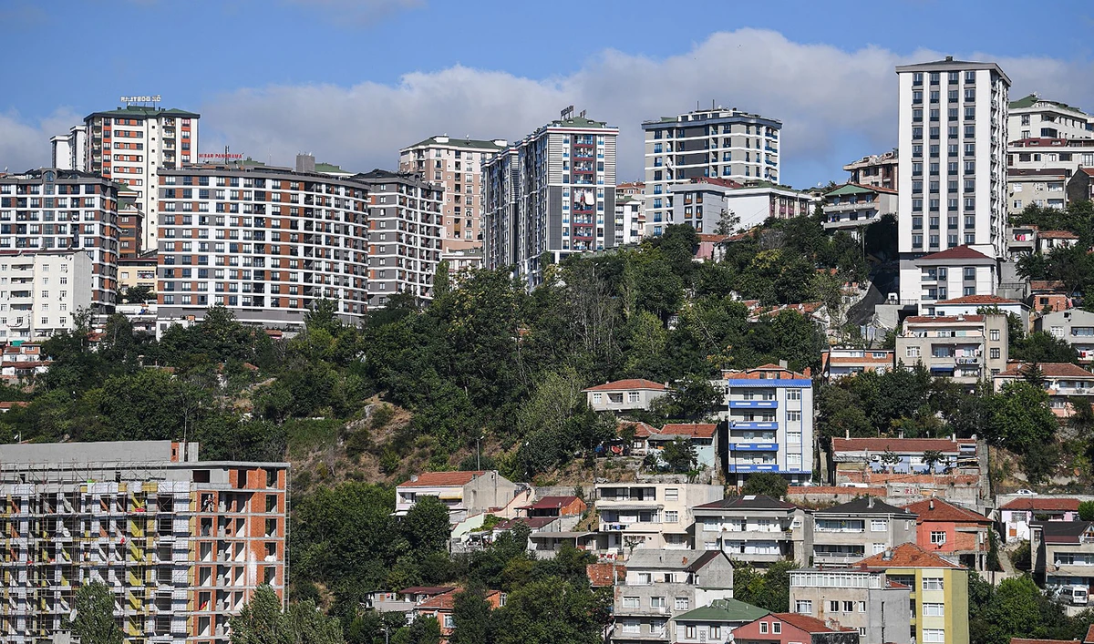Old and newly constructed buildings at Alibeykoy district in Istanbul. (AFP)