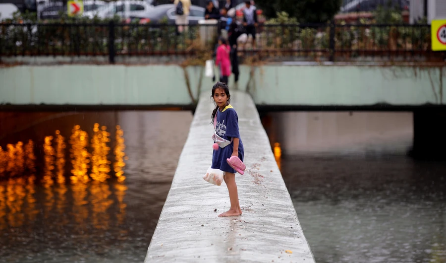 Heavy downpours wreak havoc in Istanbul, flooding historic Grand Bazaar