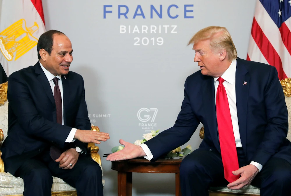 US President Donald Trump meets Egypt’s President Abdel-Fattah El-Sisi for bilateral talks during the G7 summit in Biarritz, France, Aug. 26, 2019. (Reuters)
