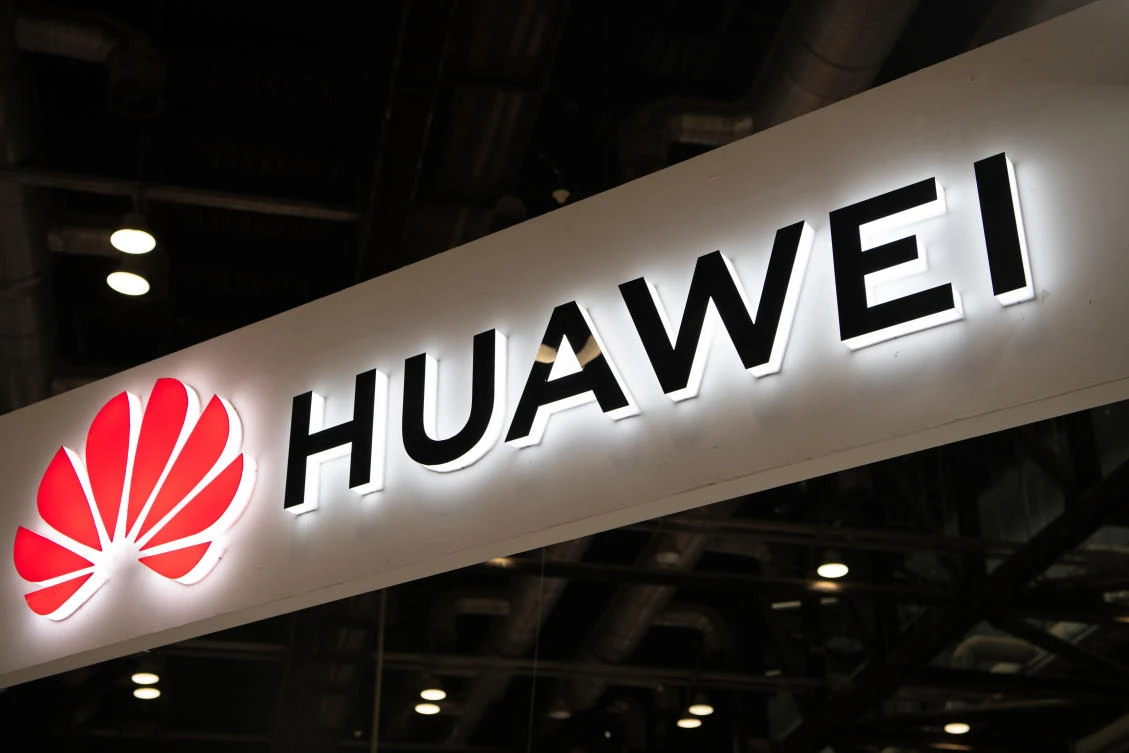 Portuguese inventor Rui Pedro Oliveira claims Huawei met him and then essentially ripped off one of his designs in order to produce the Huawei EnVizion 360 panoramic camera. (File/AFP)