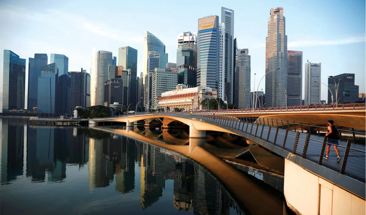 Singapore hotels are benefiting from growing protests in Hong Kong as travelers and business groups look for alternatives. (Reuters)