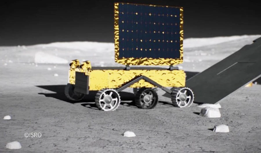 India loses contact with spacecraft trying to land on Moon