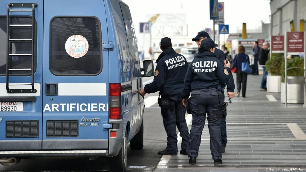 Italy seeks imam and 10 other suspects in crackdown on terrorism financing