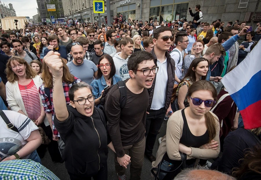 Russians go to polls after summer of protests