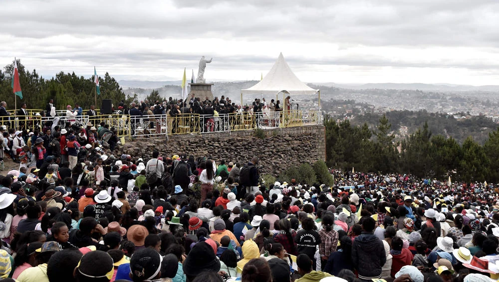 Pope Francis in Madagascar insists: ‘Poverty is not inevitable’