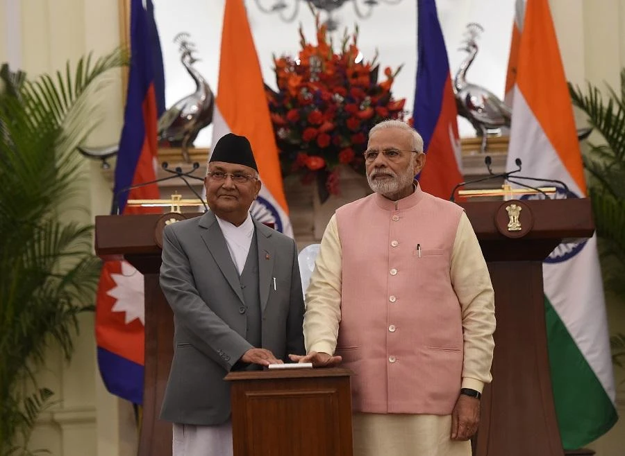 Indian Prime Minister Narendra Modi and his Nepalese counterpart, Khadga Prasad Oli, hit the switch simultaneously to open the anticipated oil pipeline. (File/AFP)