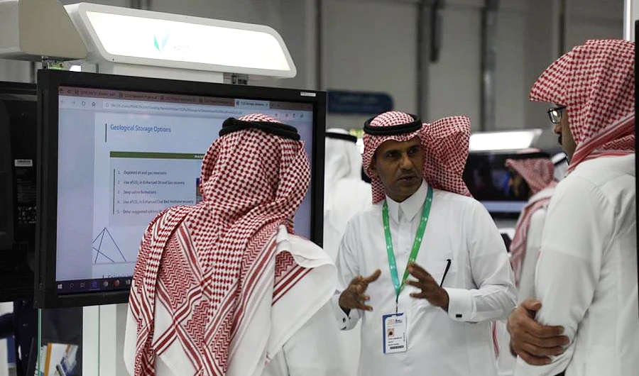 Using interactive screens, KACST showcased its efforts to support and market innovation through various programs. (SPA)
