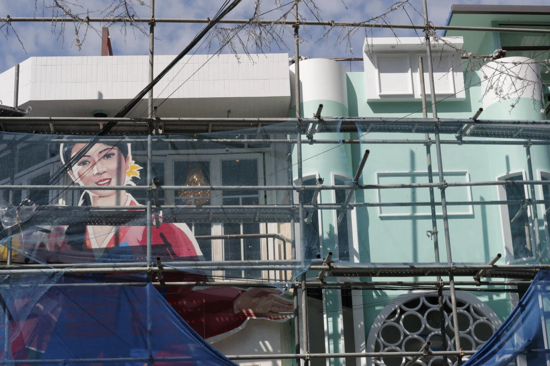 Empty frames adorn the restaurant’s exterior wall after the removal of the signs with the portrait of North Korean leaders and the image of a North Korean flag. (AP)