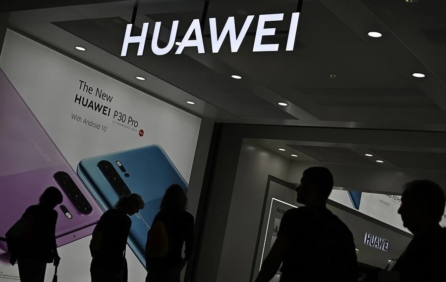 Huawei promises not just faster Internet but support for self-driving cars and other futuristic applications. (File/AFP)