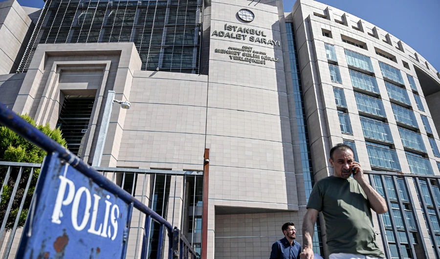 US consular staffer to stay in Turkey jail on spy charges