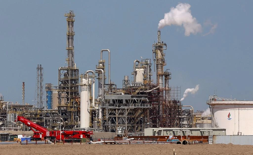 Above, the Shuaiba oil refinery south of Kuwait City in this April 16, 2016 file photo. (AFP)