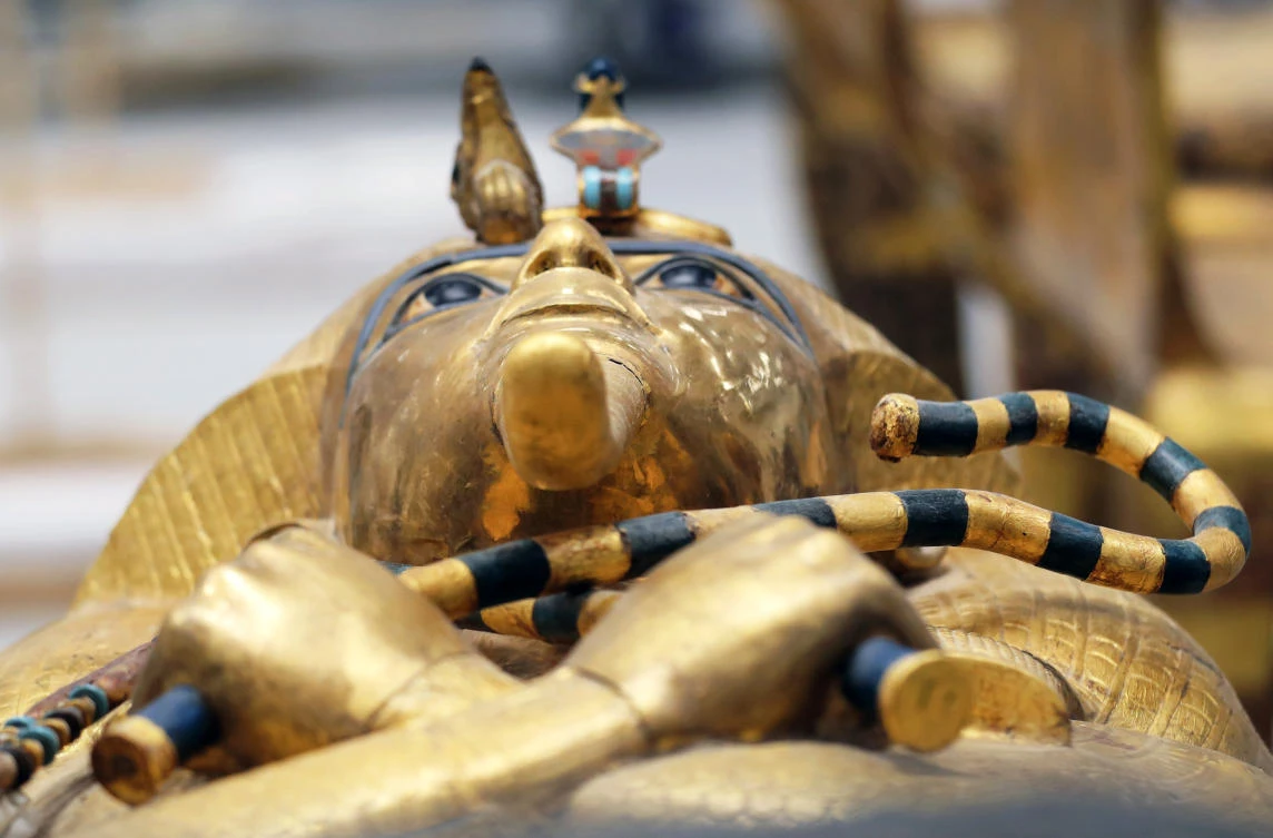 Paris Tutankhamun show sets new record with 1.42 million visitors