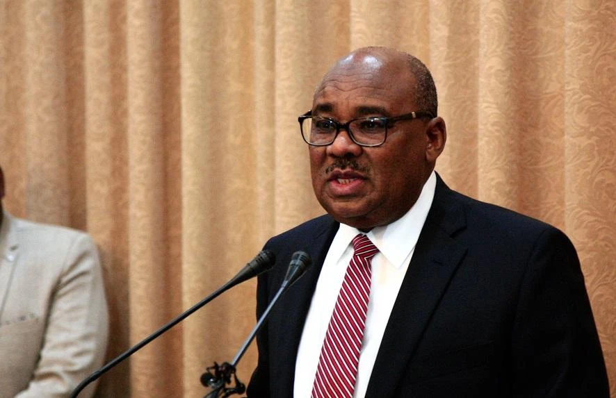 Finance Minister Ibrahim Elbadawi . (File/AFP)