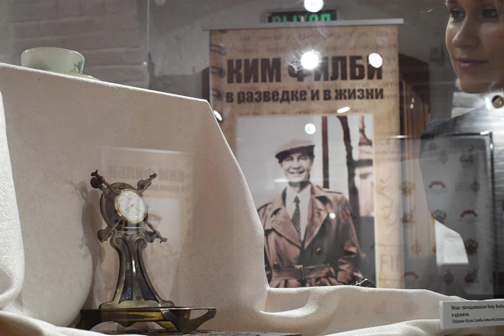 UK intelligence files shed new light on famed Cold War spy cases