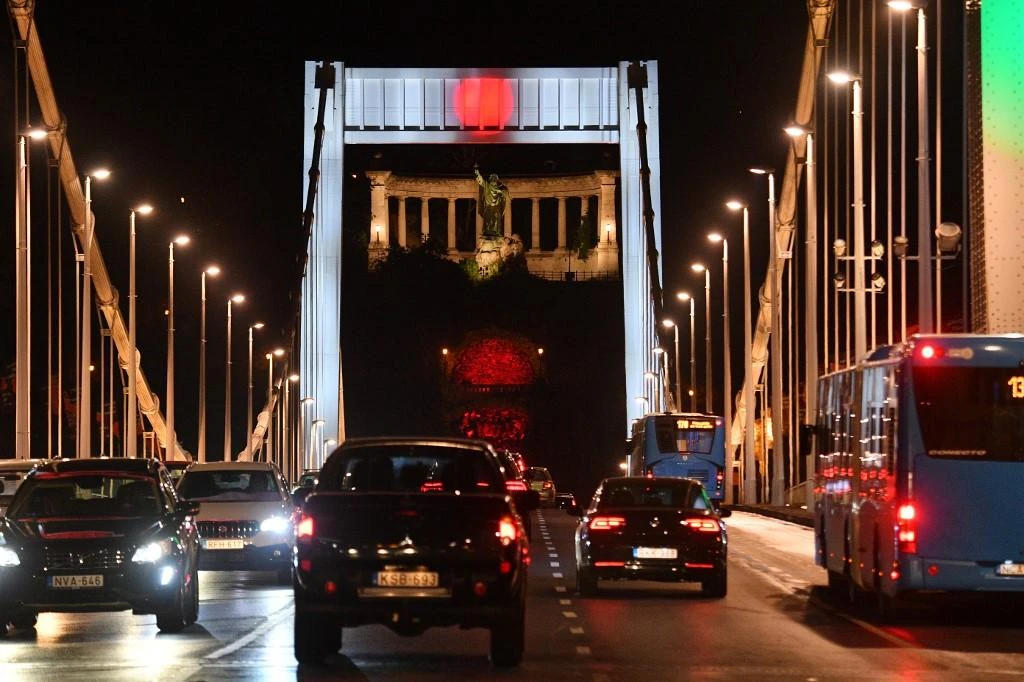 Above, cars cross Elisabet Bridge in Budapest. Shell has Shell admitted that pumps at one of their Budapest stations had been filled with the wrong fuel. (AFP)