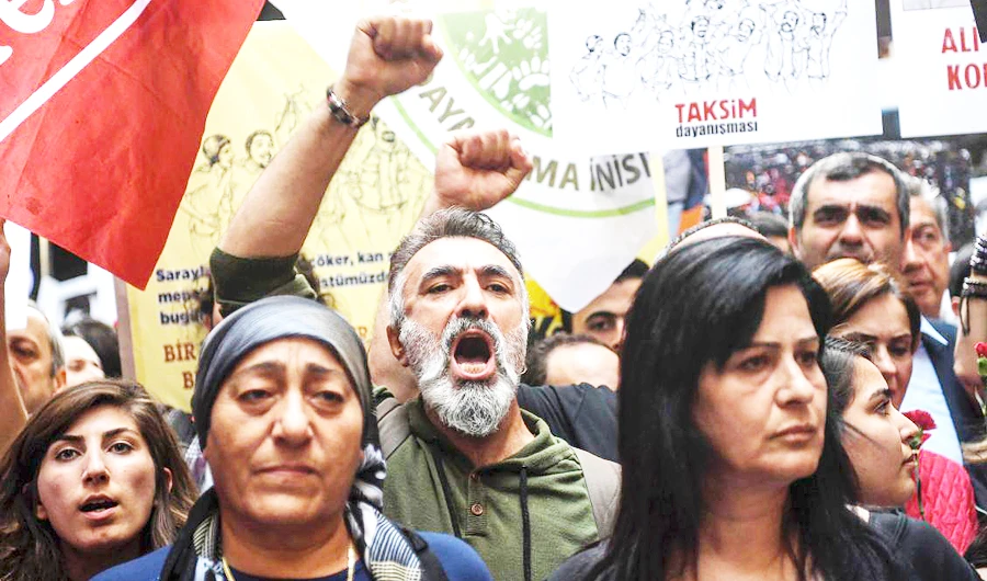 Turkey's ruling AK party sees its popularity going down. (AFP)