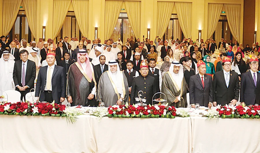Indonesian Consul General Dr. Mohamad Hery Saripudin with top officials at the reception held in Jeddah to mark Indonesia’s Independence Day. (Photo/Supplied)