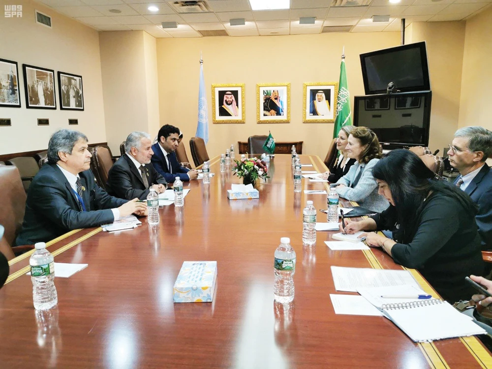 KSRelief General Supervisor Dr. Abdullah Al-Rabeeah meets Henrietta Fore, UNICEF executive director, in New York on Saturday. (SPA)