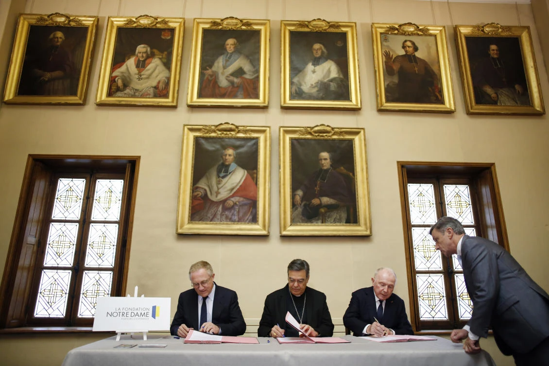 French billionaire gives $109m to rebuild Notre Dame