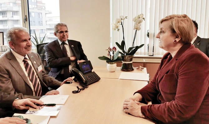 KSRelief Supervisor General Dr. Abdullah Al-Rabeeah meets Anna Fotyga, member of the European Parliament from Poland, in Brussels on Tuesday. (SPA)