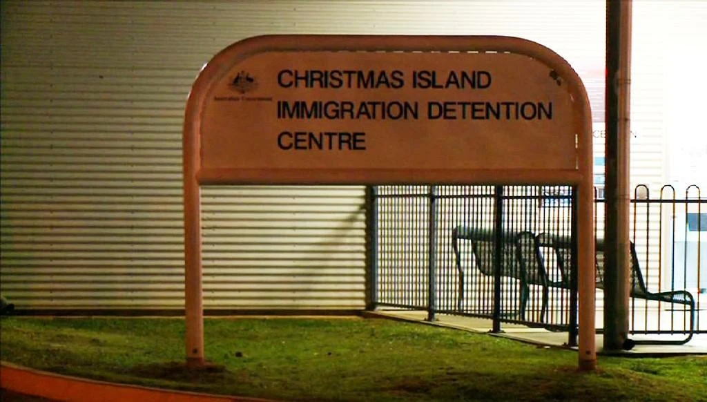 Australia rejects UN call to release Tamil family