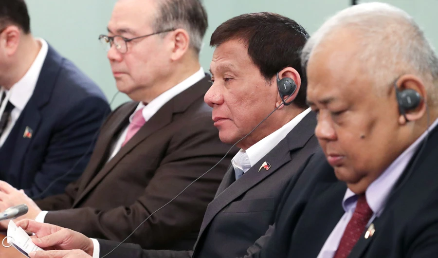 Philippine President Rodrigo Duterte (C) attends a meeting in Moscow, on October 2, 2019. (AFP)