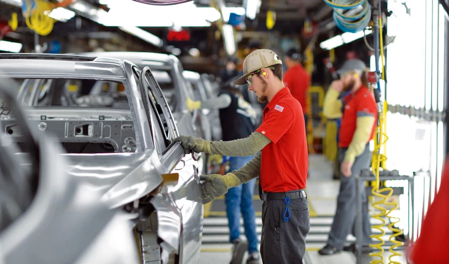 As US factories falter, WH insists economy is like ‘a rock’