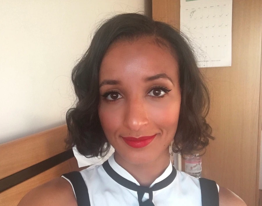Tributes paid to the Muslim journalist who shot to fame for her hijab