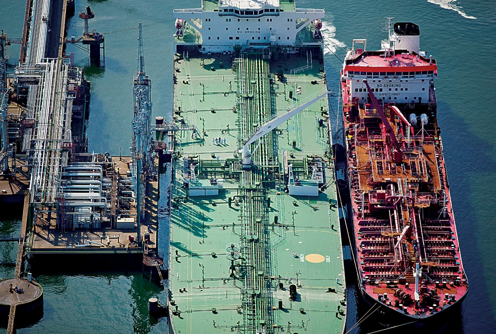 The missile hit on the Iranian tanker follows attacks on Saudi oil installations, which temporarily pushed up oil prices by 20 percent. (Shutterstock)