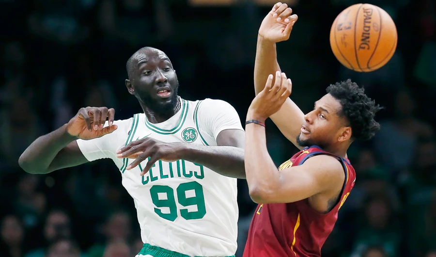 Celtics, Zion remain sizzling to start preseason