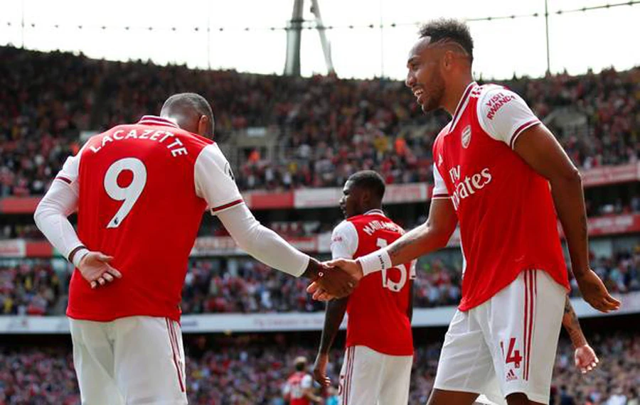 Lebanon’s Nejmeh sign cooperation agreement with Arsenal