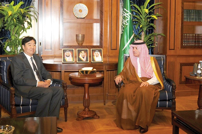 Saudi Minister of State for Foreign Affairs Adel Al-Jubeir meets China’s special envoy to the Middle East, Zhai Jun, in Riyadh on Saturday. (SPA)