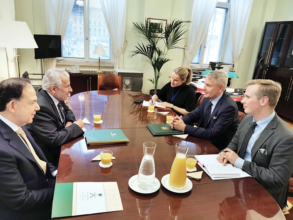 KSRelief General Supervisor Dr. Abdullah Al-Rabeeah meets Finnish Foreign Minister Pekka Haavisto in Helsinki on Sunday. (SPA)