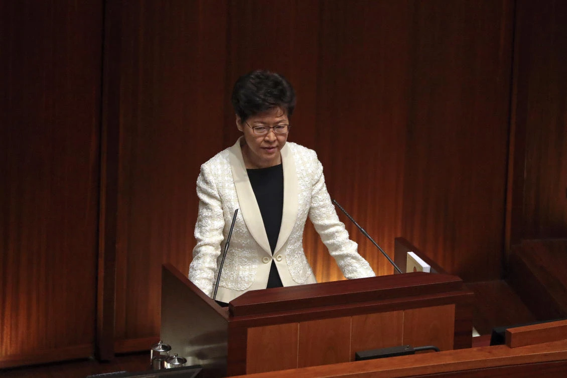 China plans to replace Hong Kong leader as authorities withdraw extradition bill