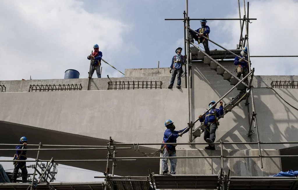 President Rodrigo Duterte’s government has promised to usher in a ‘golden age of infrastructure’ with its ambitious six-year, $180 billion ‘Build, Build, Build’ program. (AFP)