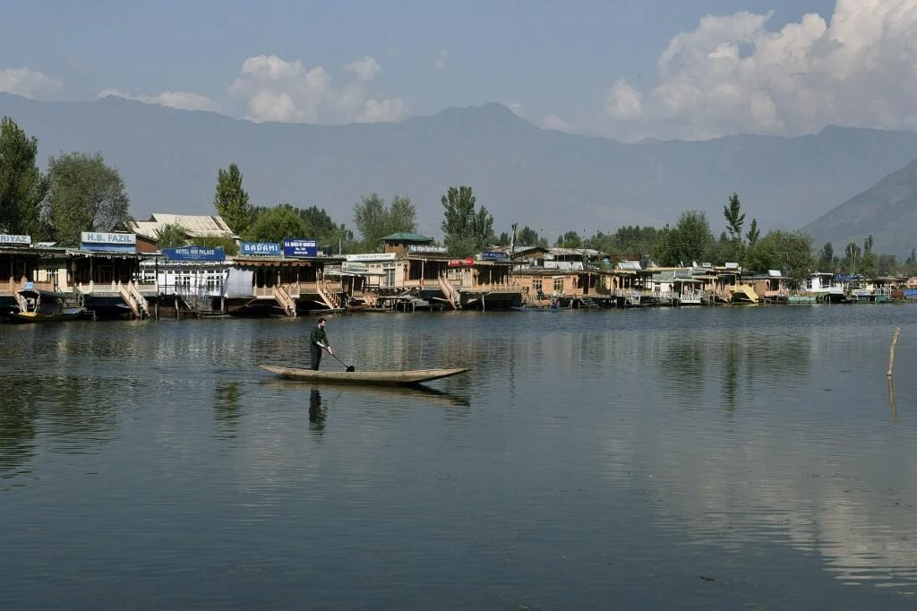 India appoints first head of Jammu and Kashmir union territory
