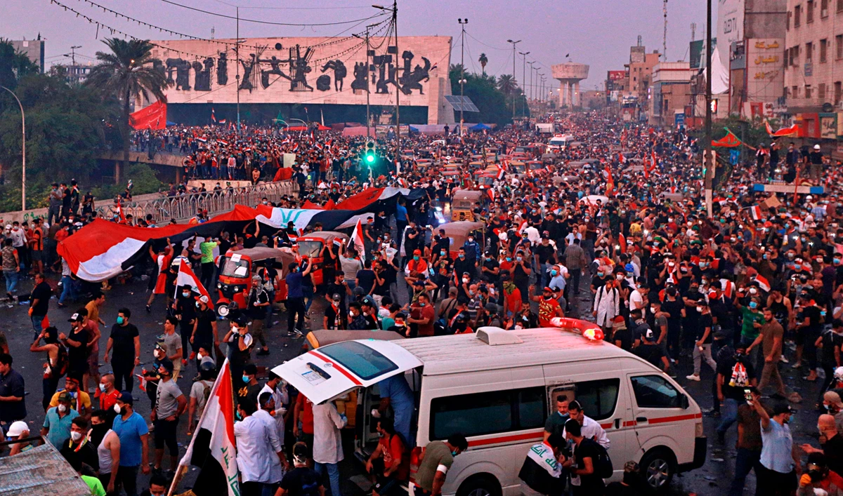 Anti-government protesters gather in Tahrir Square during a demonstration in Baghdad, Iraq, Monday, Oct. 28, 2019. (AP)